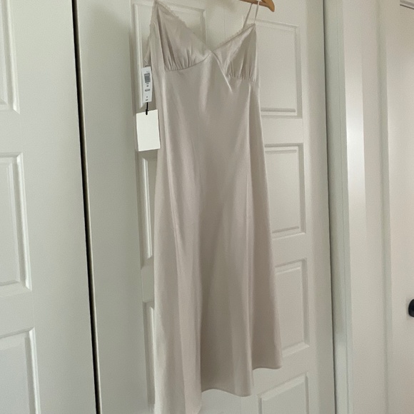 Aritzia Rae satin dress size small matte pearl - Picture 1 of 10